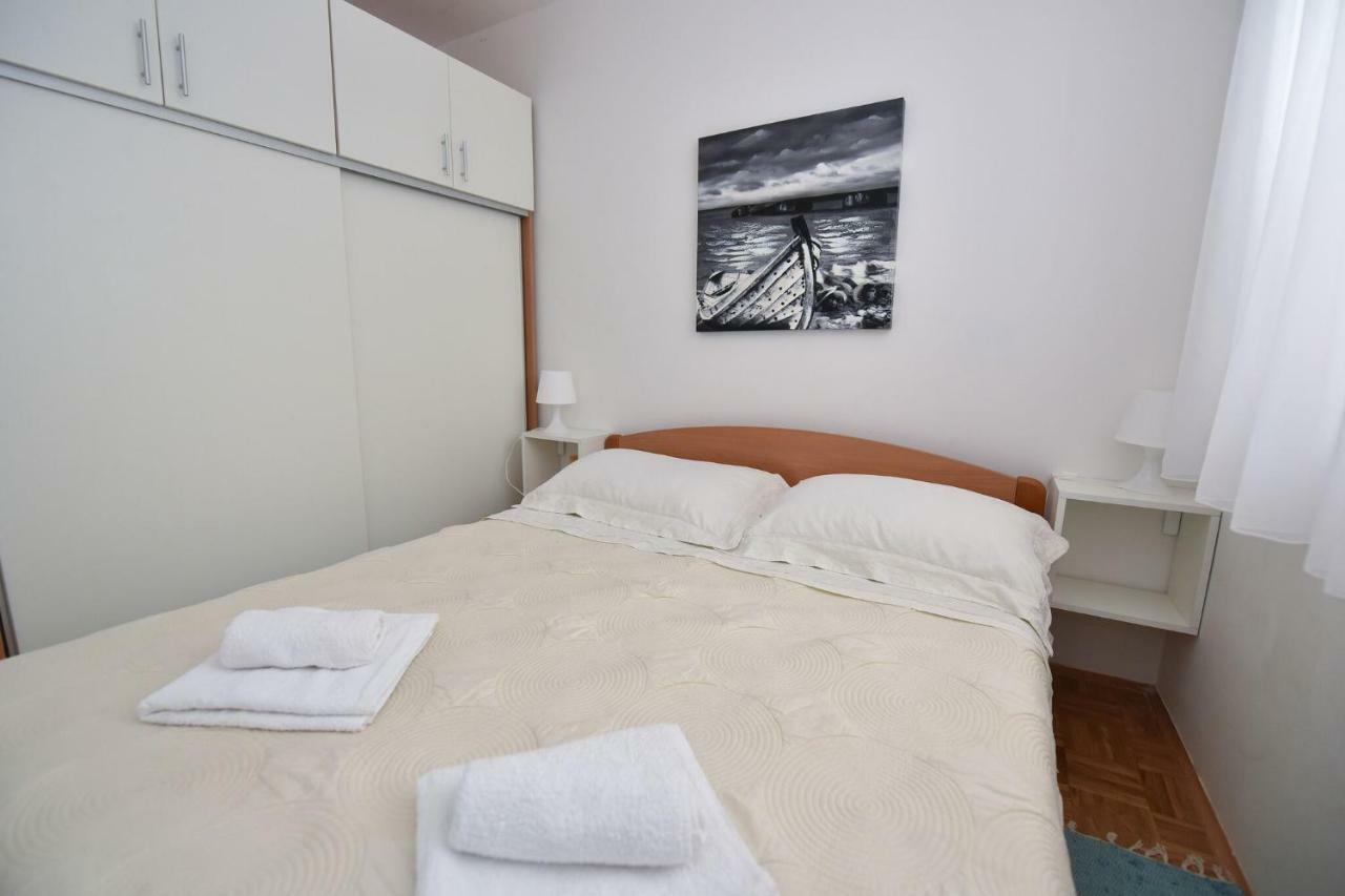 Vicy Apartment โนวาลยา ภายนอก รูปภาพ